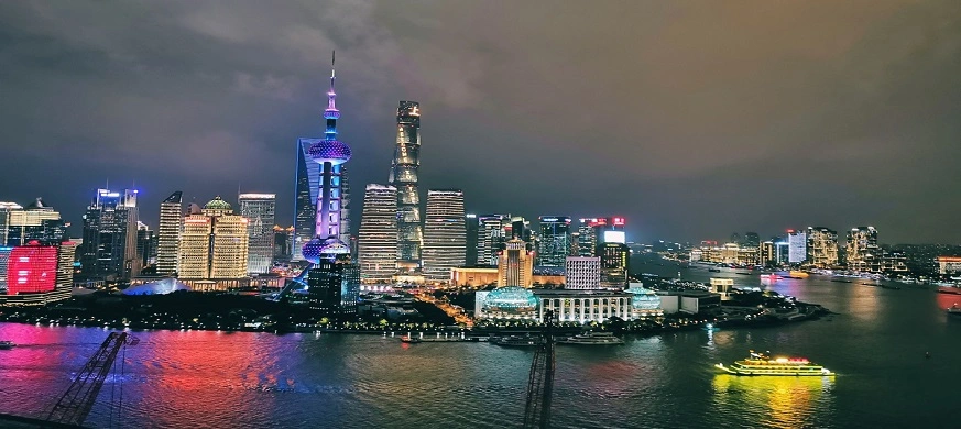苏州河夜跑拍照：桥上与河边机位全记录，跑完别急着走📸
